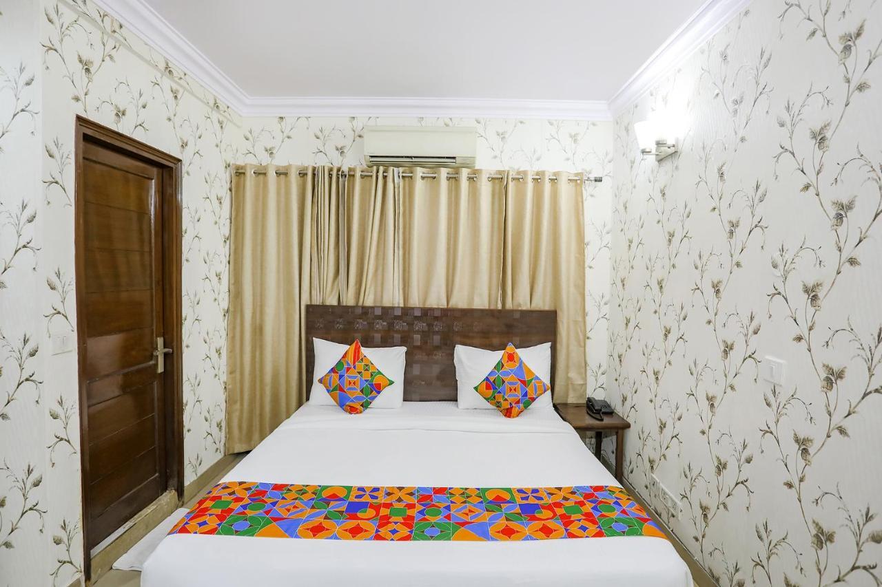 Hotel Fabexpress Jpm Harshdeep Nové Dillí Exteriér fotografie