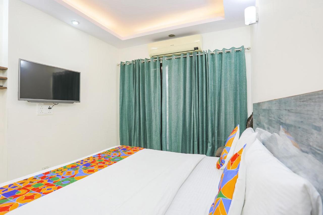 Hotel Fabexpress Jpm Harshdeep Nové Dillí Exteriér fotografie