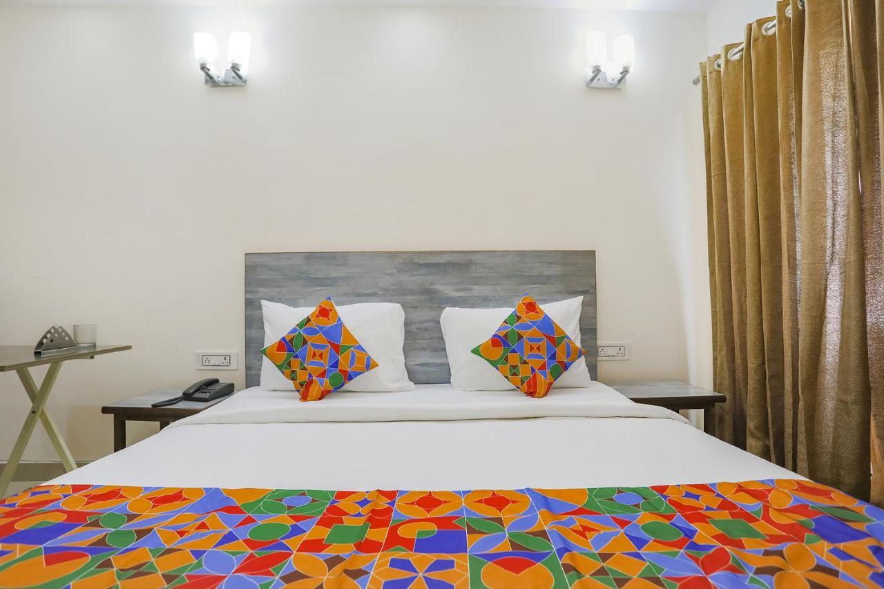 Hotel Fabexpress Jpm Harshdeep Nové Dillí Exteriér fotografie