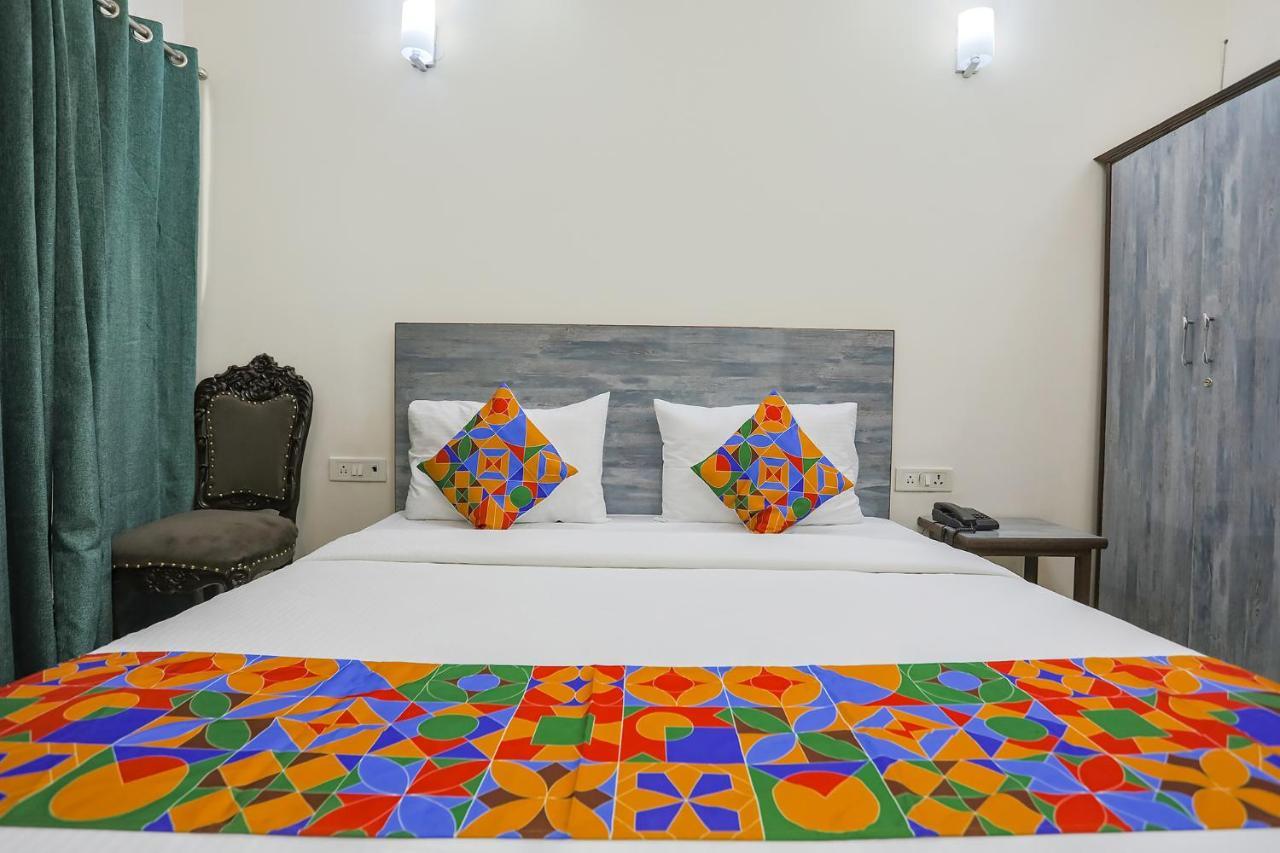 Hotel Fabexpress Jpm Harshdeep Nové Dillí Exteriér fotografie